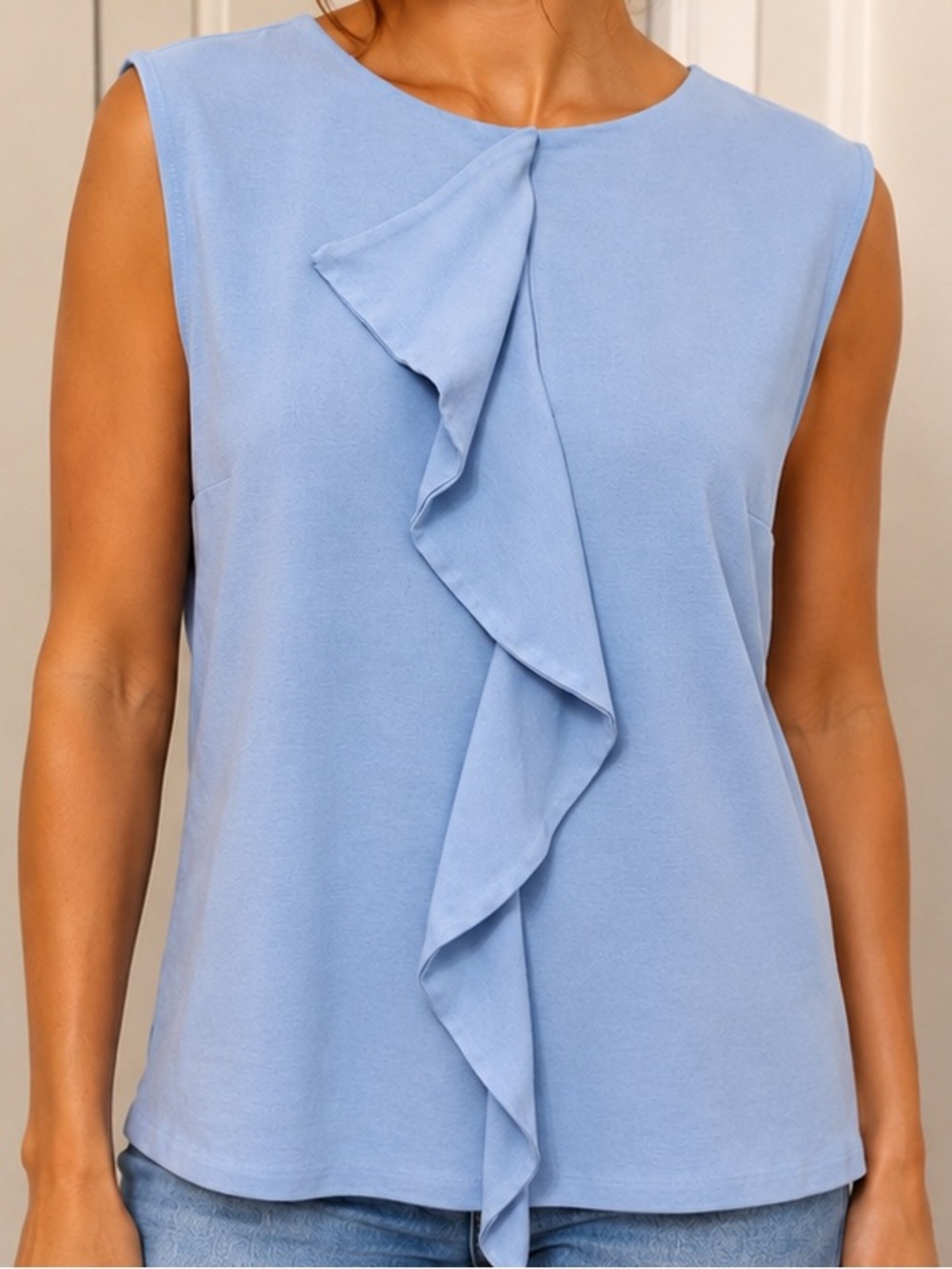 The Limited Light Blue Ruffle Front Sleeveless Blouse Size Large